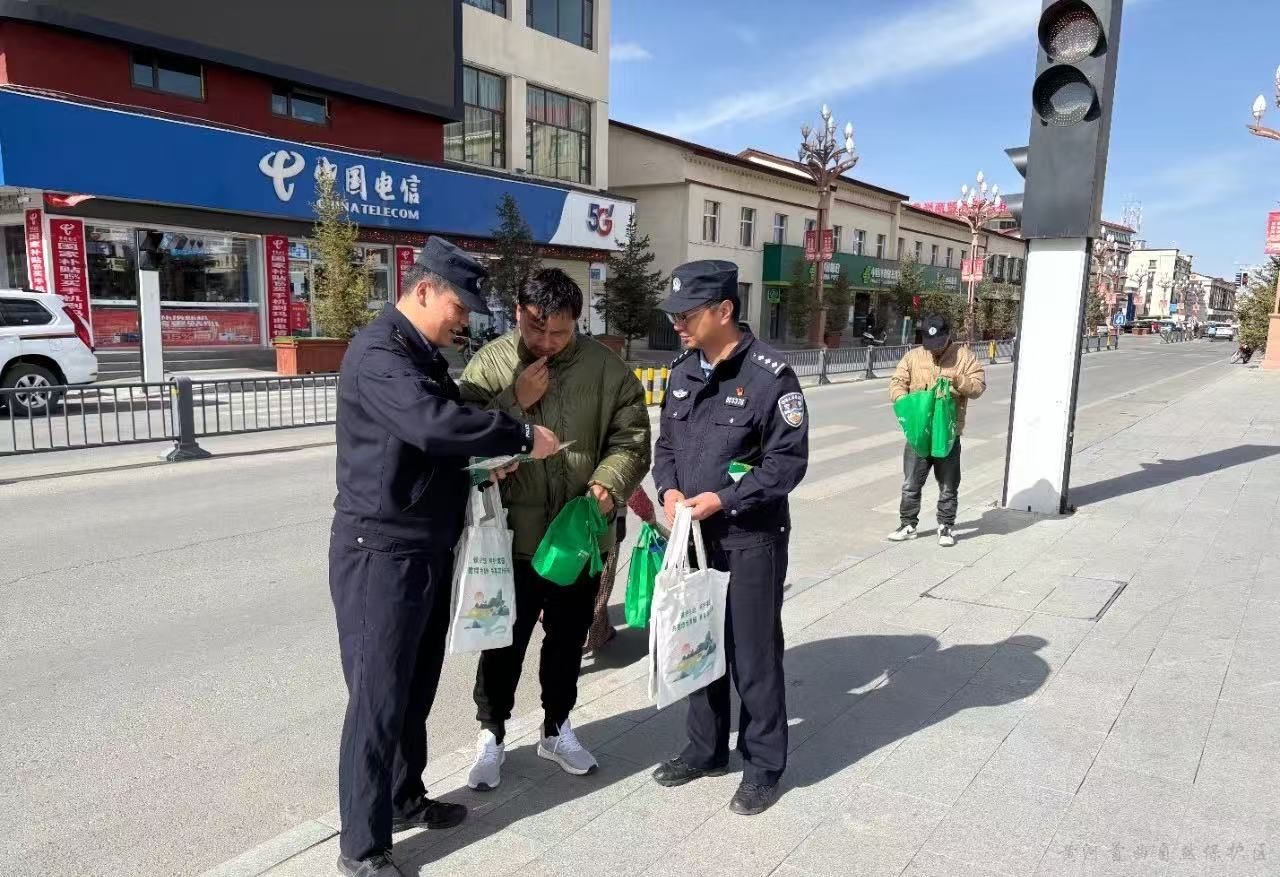 1749113112444088.jpg b93f89dc60ab8ff2355b7893cca5800d.jpg